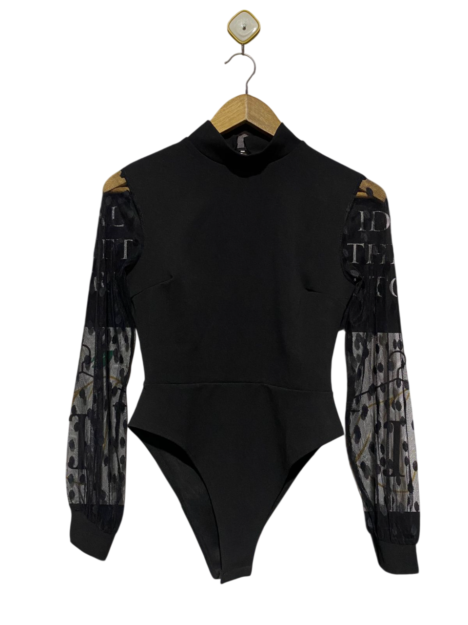 BOOHOO |S| BUST 15| B6| CHIC BLACK MOCK NECK BODYSUIT WITH MESH GRAPHIC SLEEVES