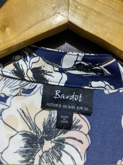 BAVDOT |S| BUST 19| B6| FLORAL SATIN CROPPED TIE-FRONT TOP IN NAVY