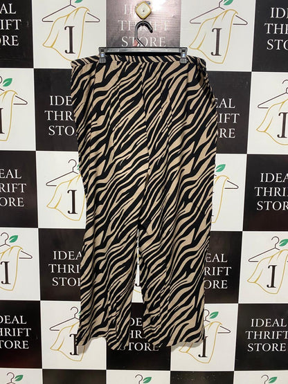 |XXL| WAIST 40| B6|WOMEN'S BOLD ZEBRA PRINT WIDE-LEG PALAZZO PANTS