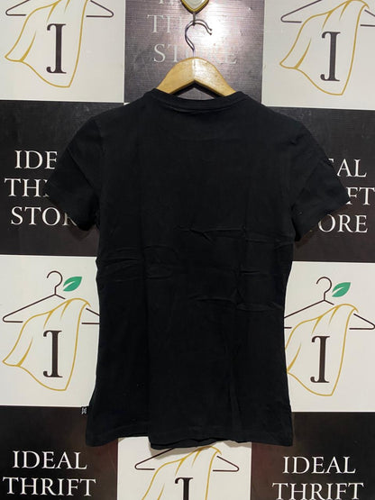 PUMA |M| BUST 17| B6| WOMEN'S PREMIUM PUMA BLACK GRAPHIC TEE