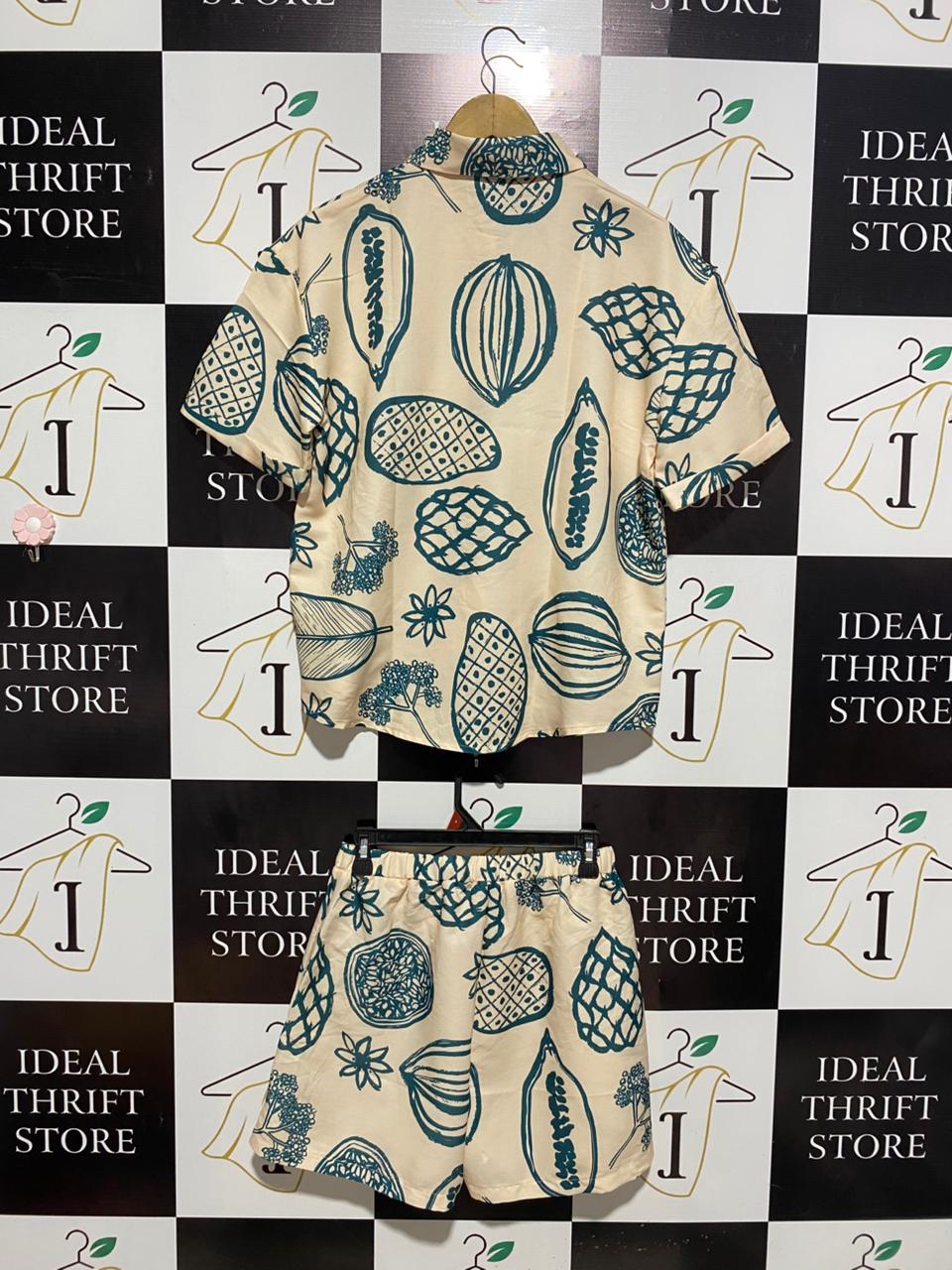 SHEIN |M| B6| CHIC TROPICAL FRUIT PRINT TWO-PIECE SHORTS SET