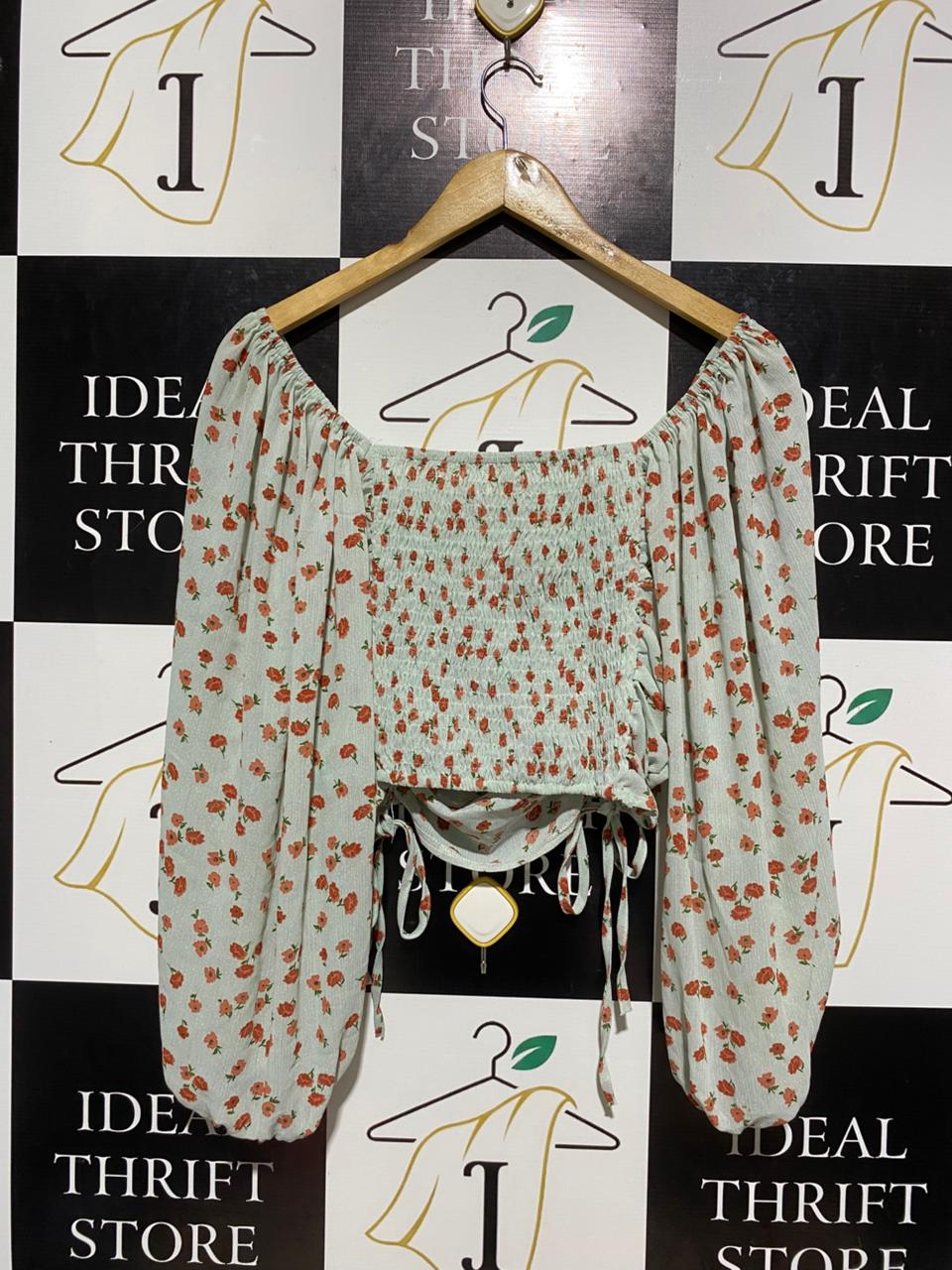 SASSY HILLS FASHION |S| BUST 17| B6| VINTAGE FLORAL RUCHE FRONT SQUARE NECK CROP BLOUSE