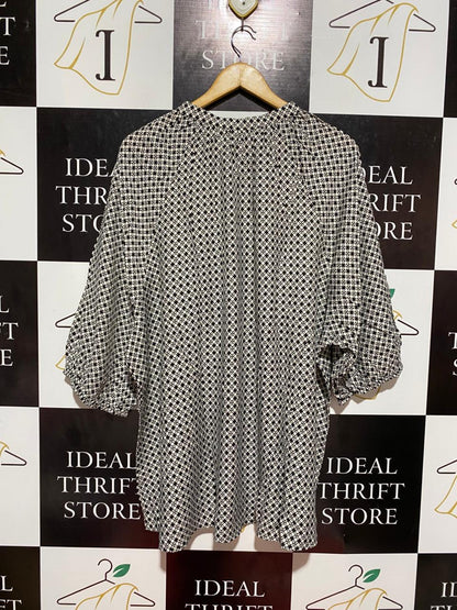 AVELLA |XXL| BUST 28| B7| CHIC GEOMETRIC PRINT MONOCHROME BLOUSE