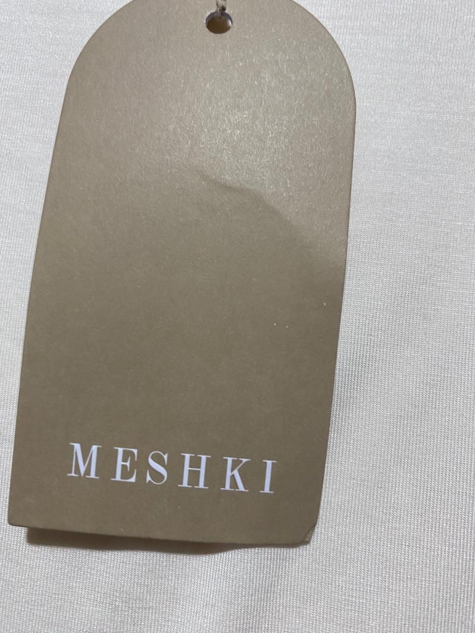 MESHKI |M| BUST 15| B7|MESHKI OFF-WHITE HIGH NECK LONG SLEEVE CORSET HEM TOP