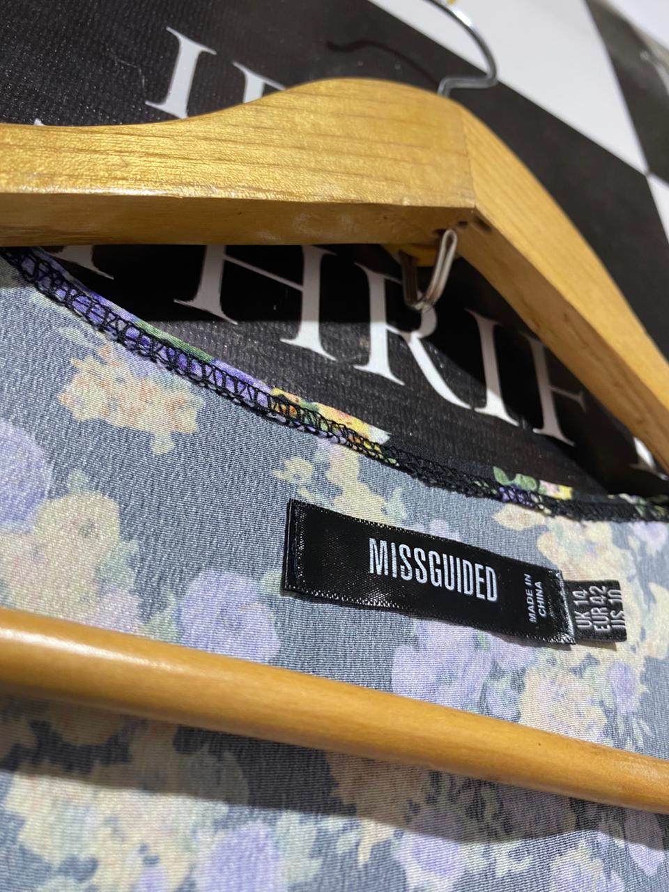MISSGUIDED |L| BUST 20| B8| VINTAGE FLORAL V-NECK MAXI DRESS WITH WAIST TIE