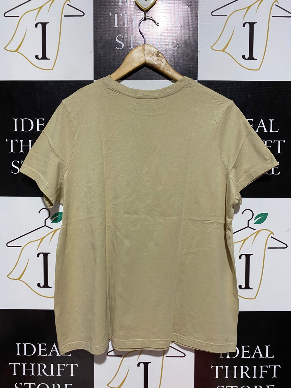 SIMPLY BE |L| BUST 23| B8| BUTTERFLY GRAPHIC COTTON T-SHIRT