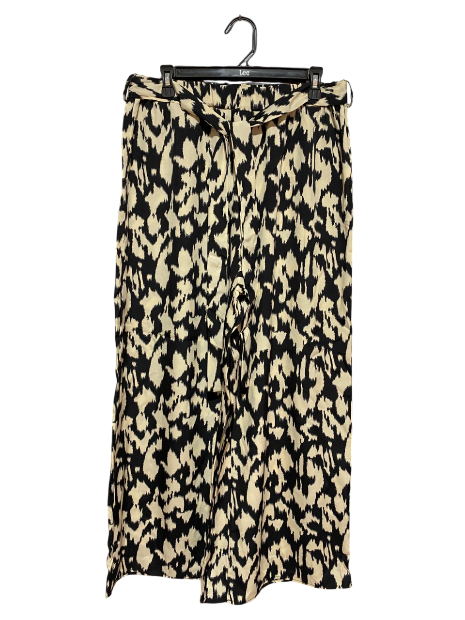 |XL| WAIST 32| B8| BLACK COMFORT KNIT JOGGERS WITH DRAWSTRING WAIST