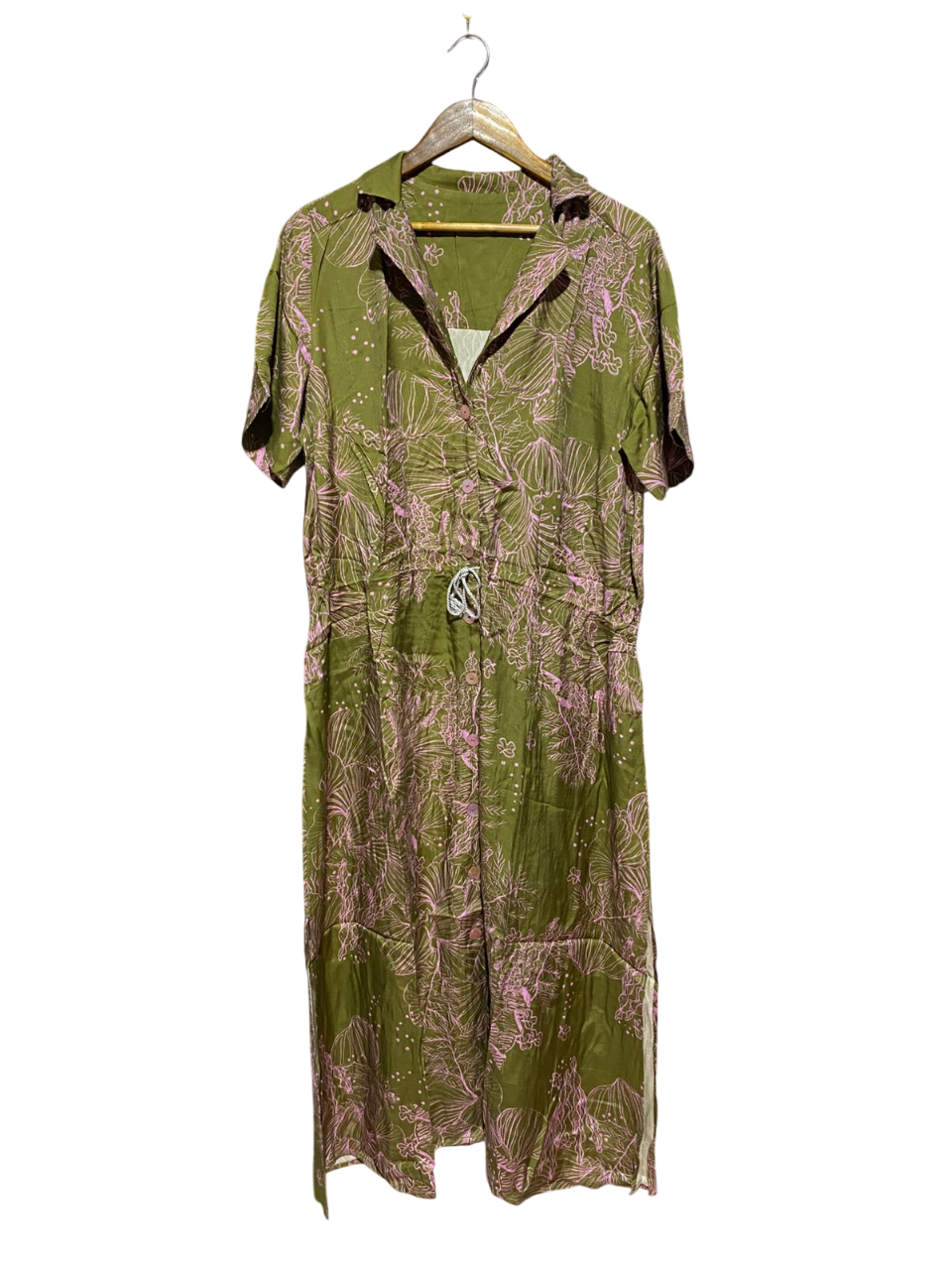 |L| BUST 22| B8| BOHO FLORAL PRINT BUTTON-DOWN MAXI DRESS IN OLIVE AND PINK