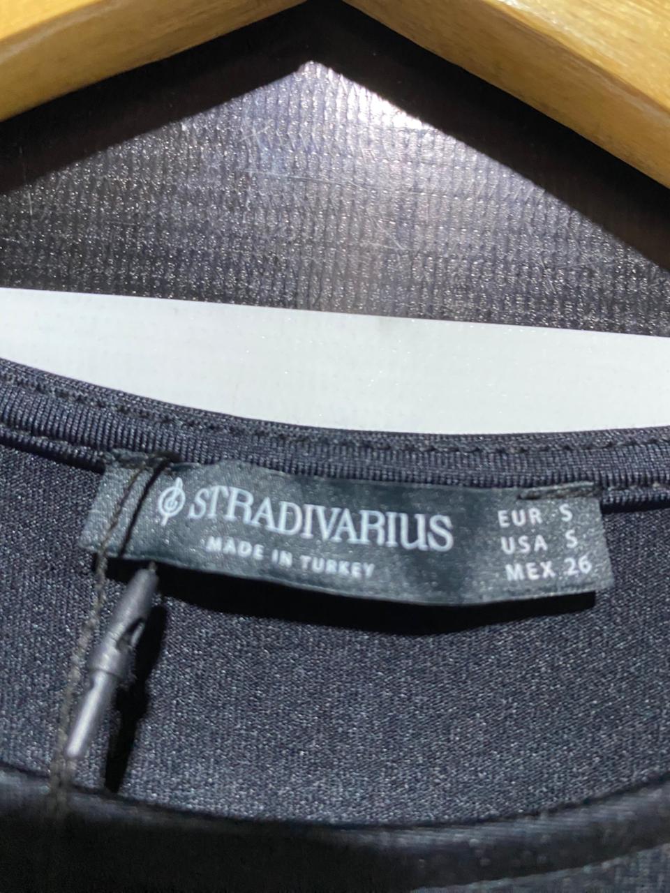 STRADIVARIUS |S| BUST 14| B8| SLEEK BLACK LONG SLEEVE BODYSUIT