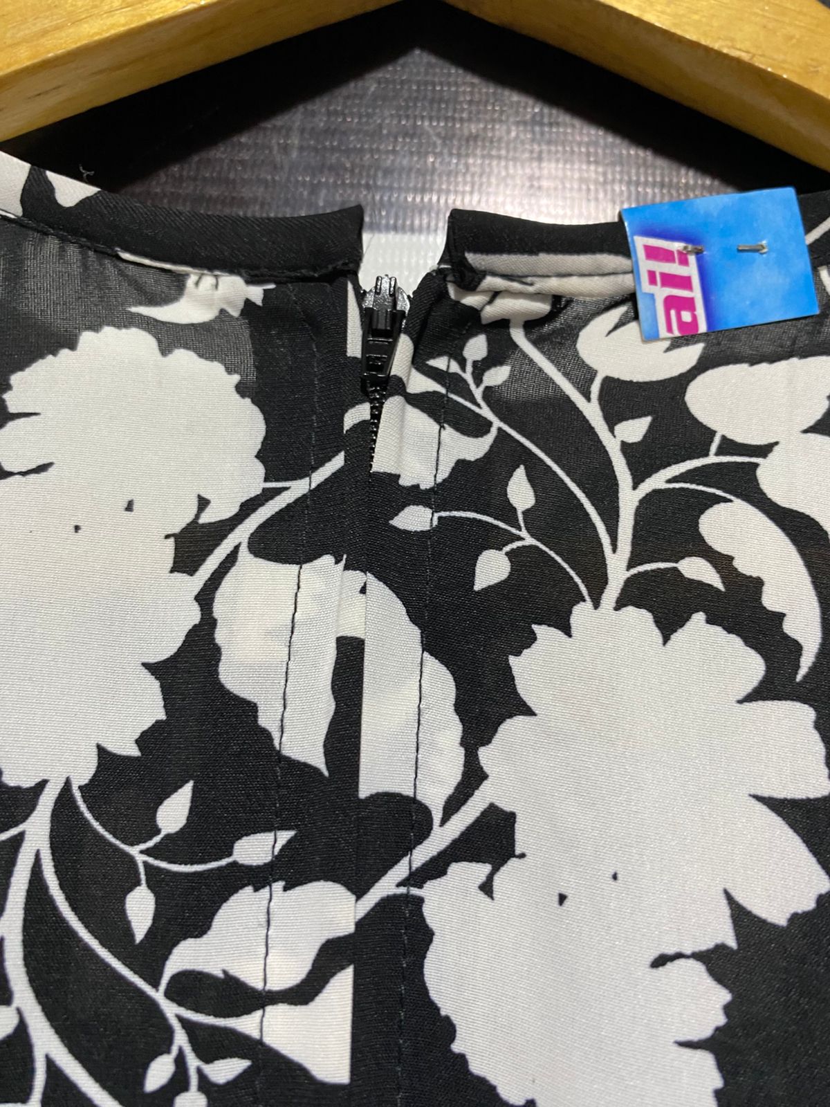 |L| BUST 19| B8| FLORAL LONG SLEEVE MAXI DRESS