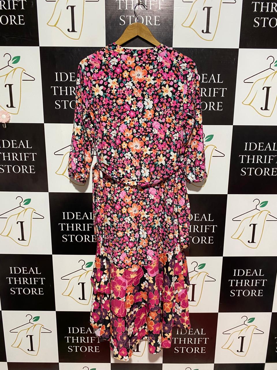 ROMAN |M| BUST 17| B8| ORIGINALS VIBRANT MULTI-FLORAL TIERED MIDI DRESS