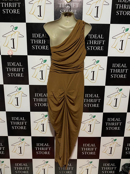 AX |M| BUST 16| B8| ELEGANT ONE-SHOULDER RUCHED MIDI DRESS IN CARAMEL BROWN