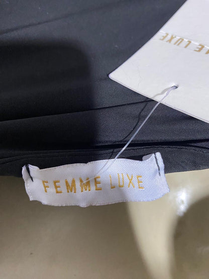 FEMME LUXE |L|BUST 19| B8| CHIC ONE-SHOULDER LONG SLEEVE MINI DRESS IN CLASSIC BLACK