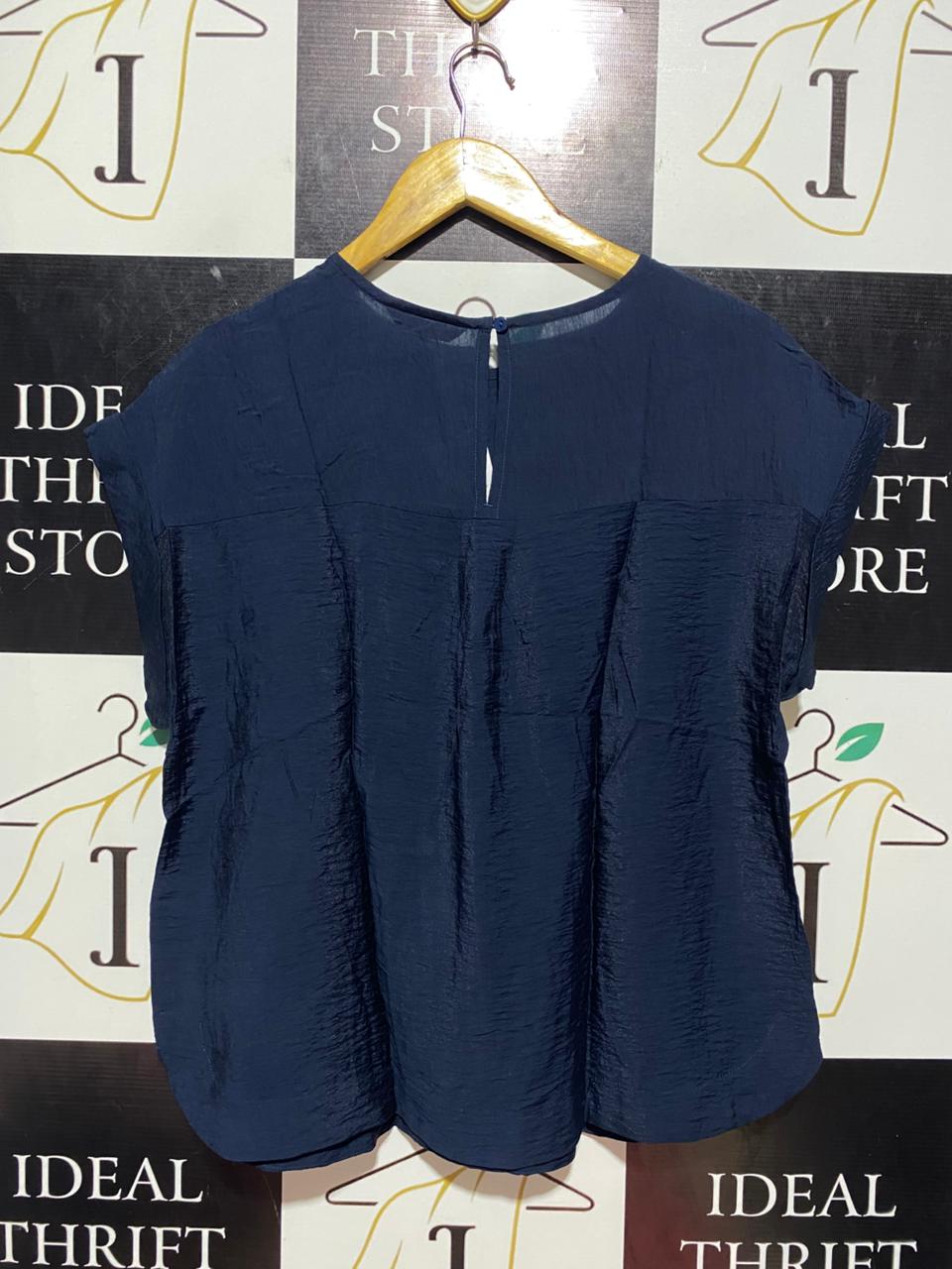 NEXT |M| BUST 22| B8| GENERATION TEXTURED CAP SLEEVE BLOUSE IN NAVY BLUE