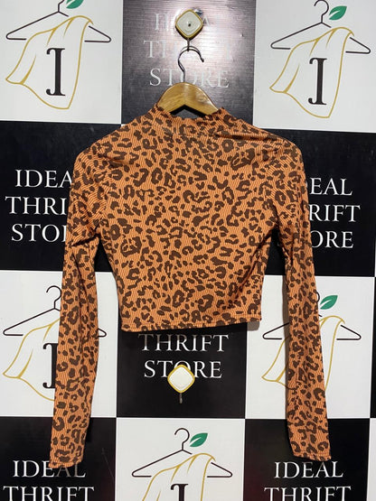 MISS BLUSH |M| BUST 15| B8| LEOPARD PRINT MOCK NECK CROP TOP