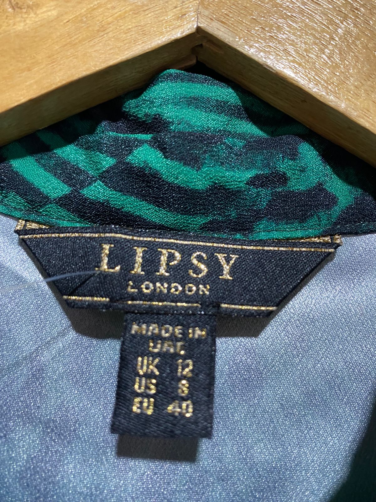 LIPSY |M| BUST 19| B8| GREEN & BLACK ABSTRACT PRINT BUTTON-FRONT MINI DRESS