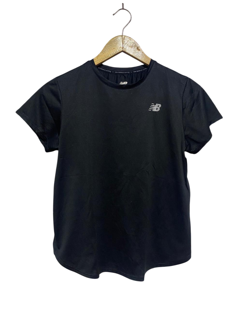 NB |S| BUST 18| B9| NEW BALANCE ACCELERATE SHORT SLEEVE RUNNING TEE