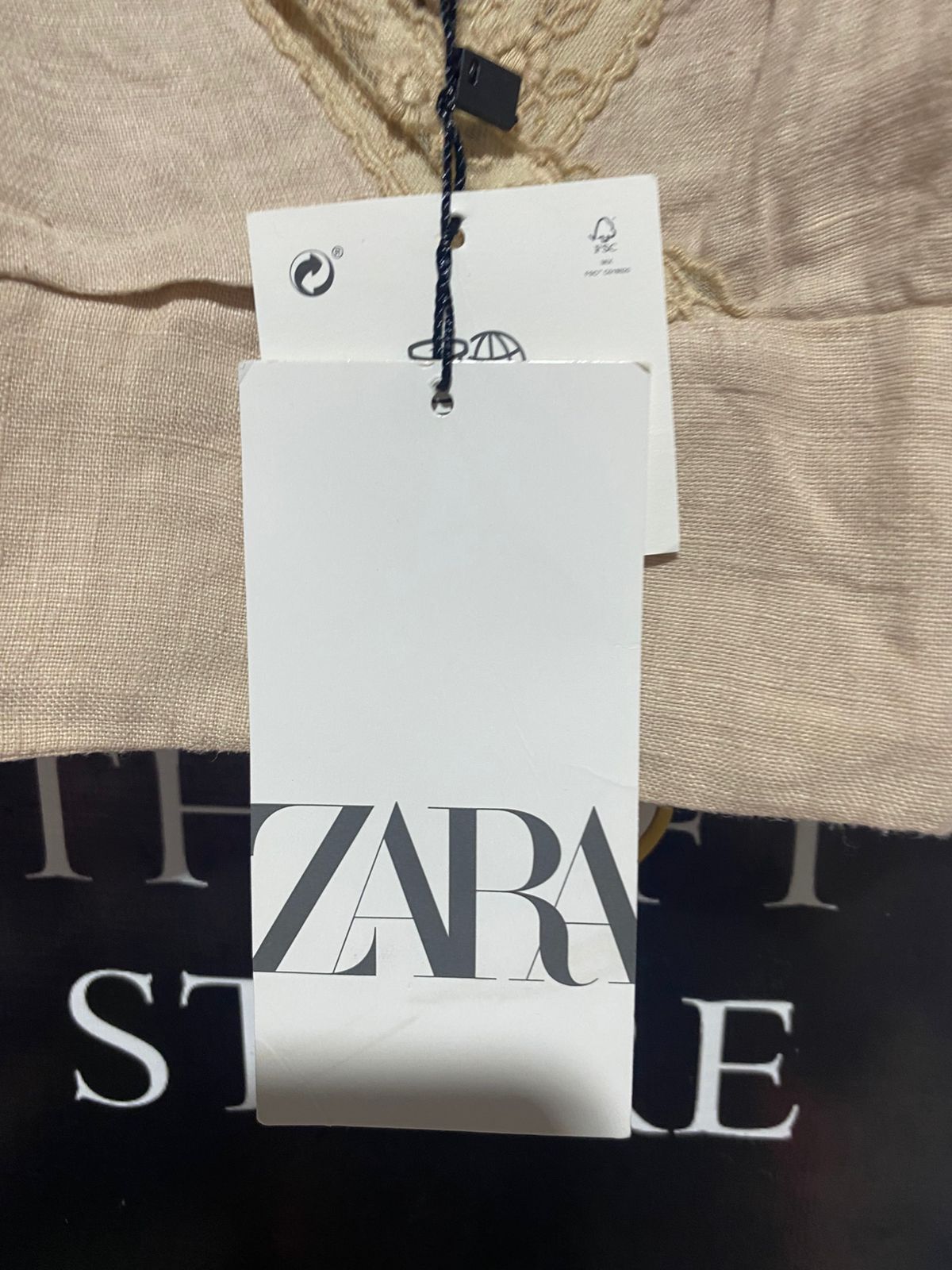 ZARA |M| BUST 17| B9| RUFFLED CROPPED TOP WITH EMBROIDERED TRIM
