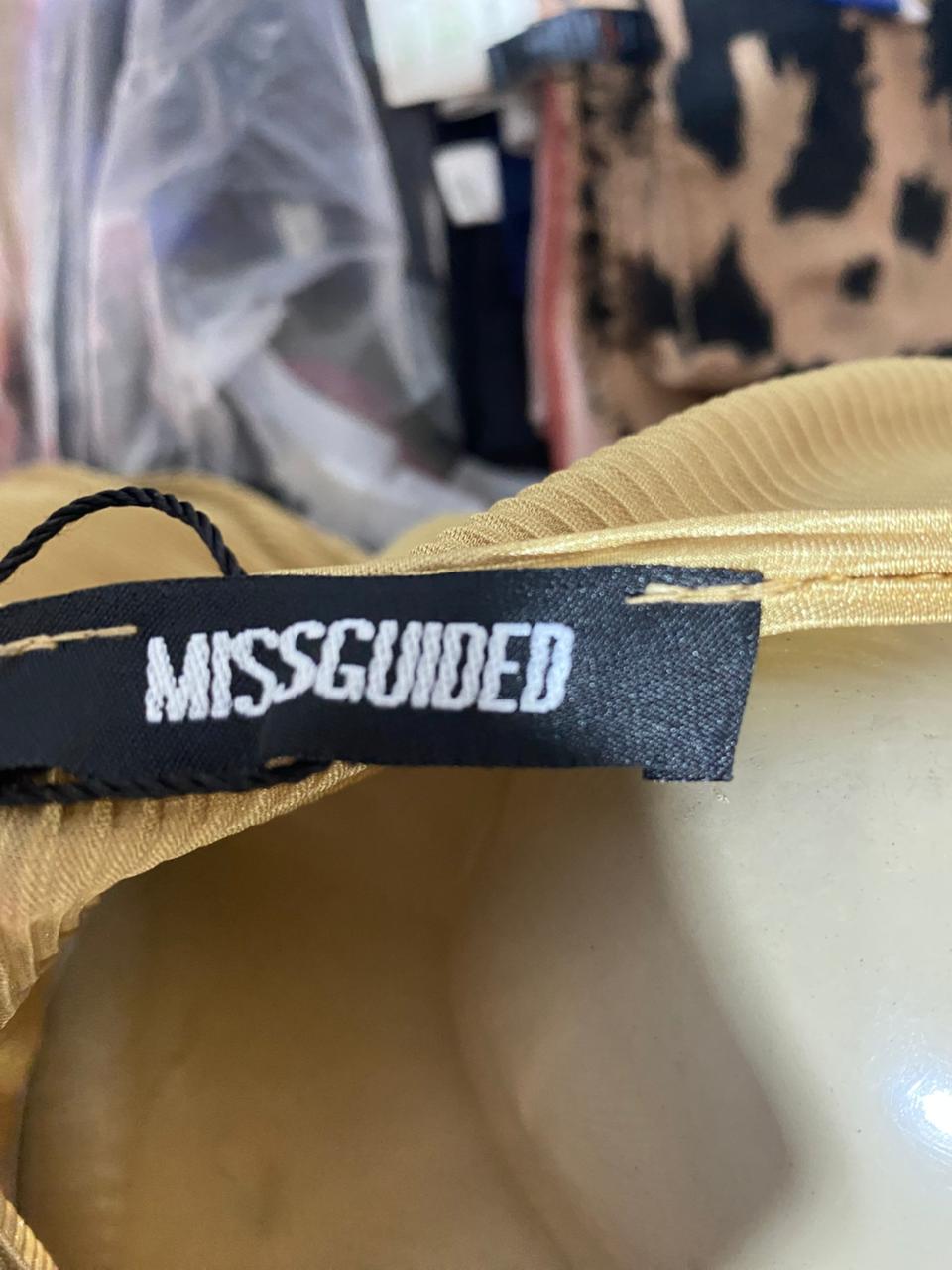 MISSGUIDED |M| BUST 16| B9| GLAMOROUS GOLD METALLIC PLISSÉ PLEATED JUMPSUIT