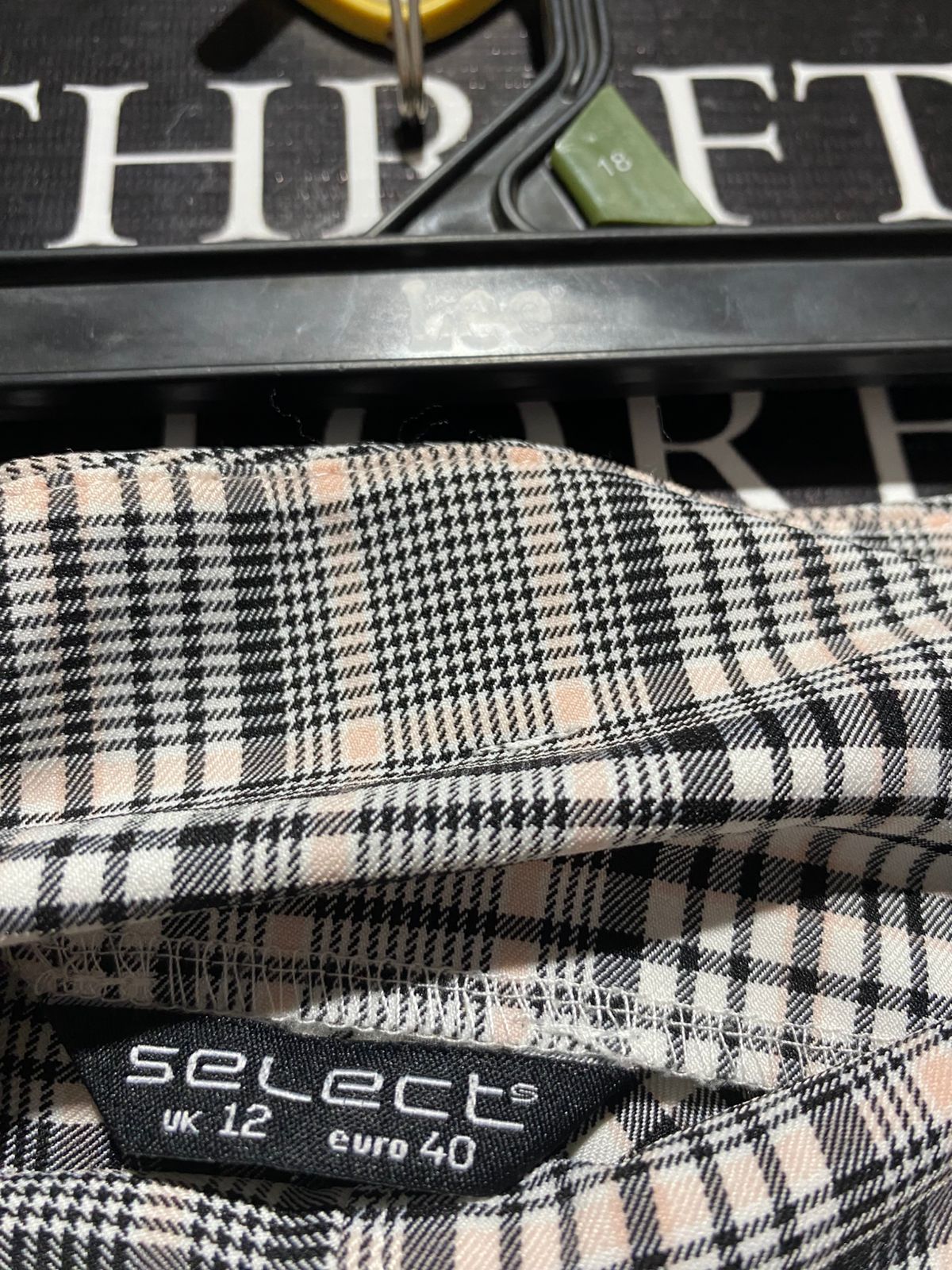 SELECT |M| WAIST 30| B9| CHECKERED HIGH-WAIST PAPERBAG TROUSERS