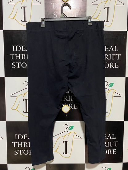 AVELLA |XXL| WAIST 38| B10| WOMEN'S PREMIUM BLACK CROPPED LEGGINGS WITH GOLD BUTTON