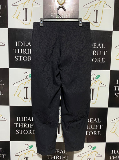 TS |L| WAIST 32| B10| WOMEN'S BLACK TEXTURED ANIMAL PRINT TROUSERS