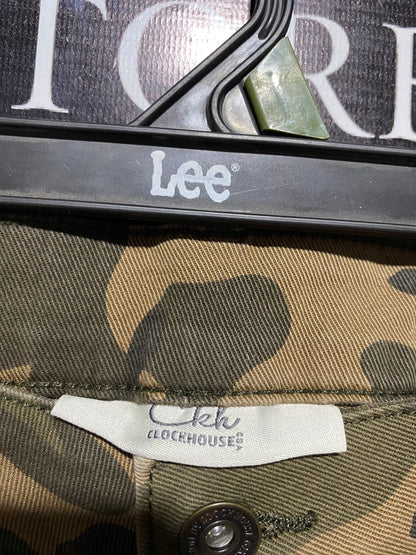 CKH |XL| WAIST 34| B10| WOMEN'S CAMOUFLAGE PRINT DENIM SHORTS