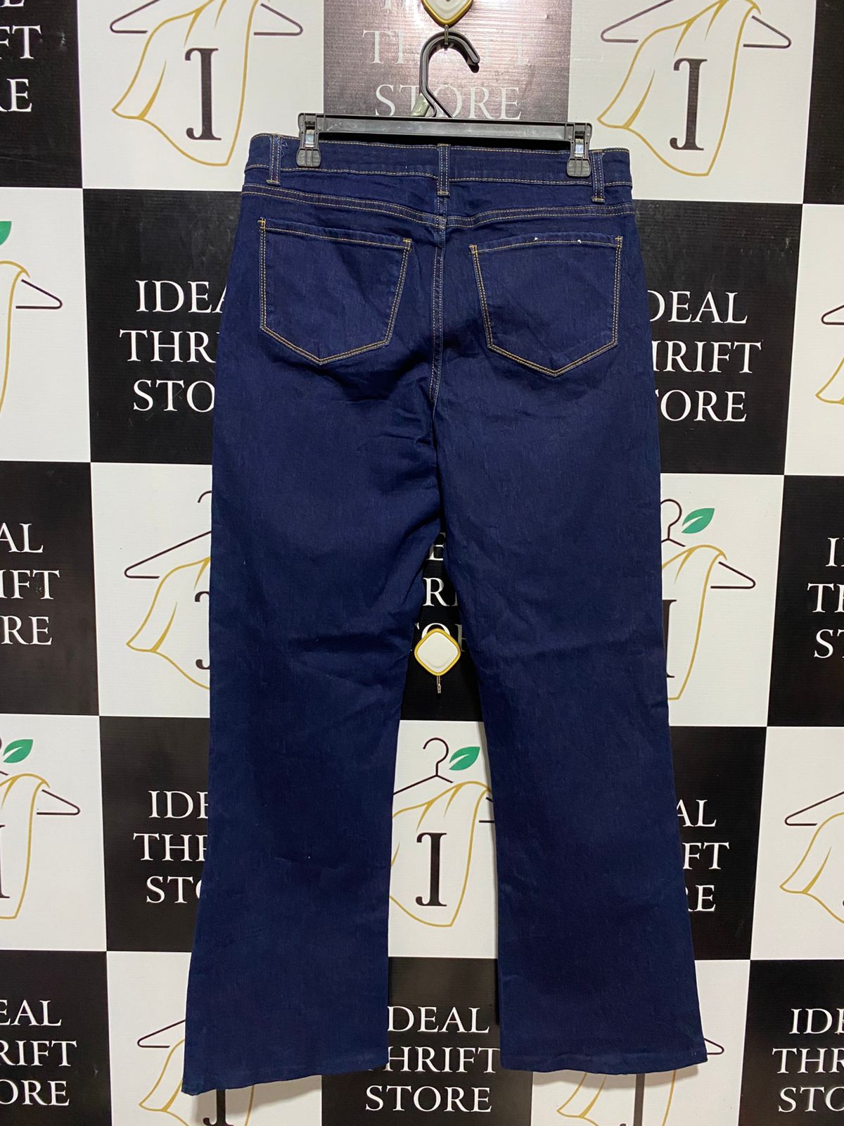 BOOTLEG |L| WAIST 30| B10| WOMEN'S MID-RISE BOOTCUT INDIGO DENIM JEANS