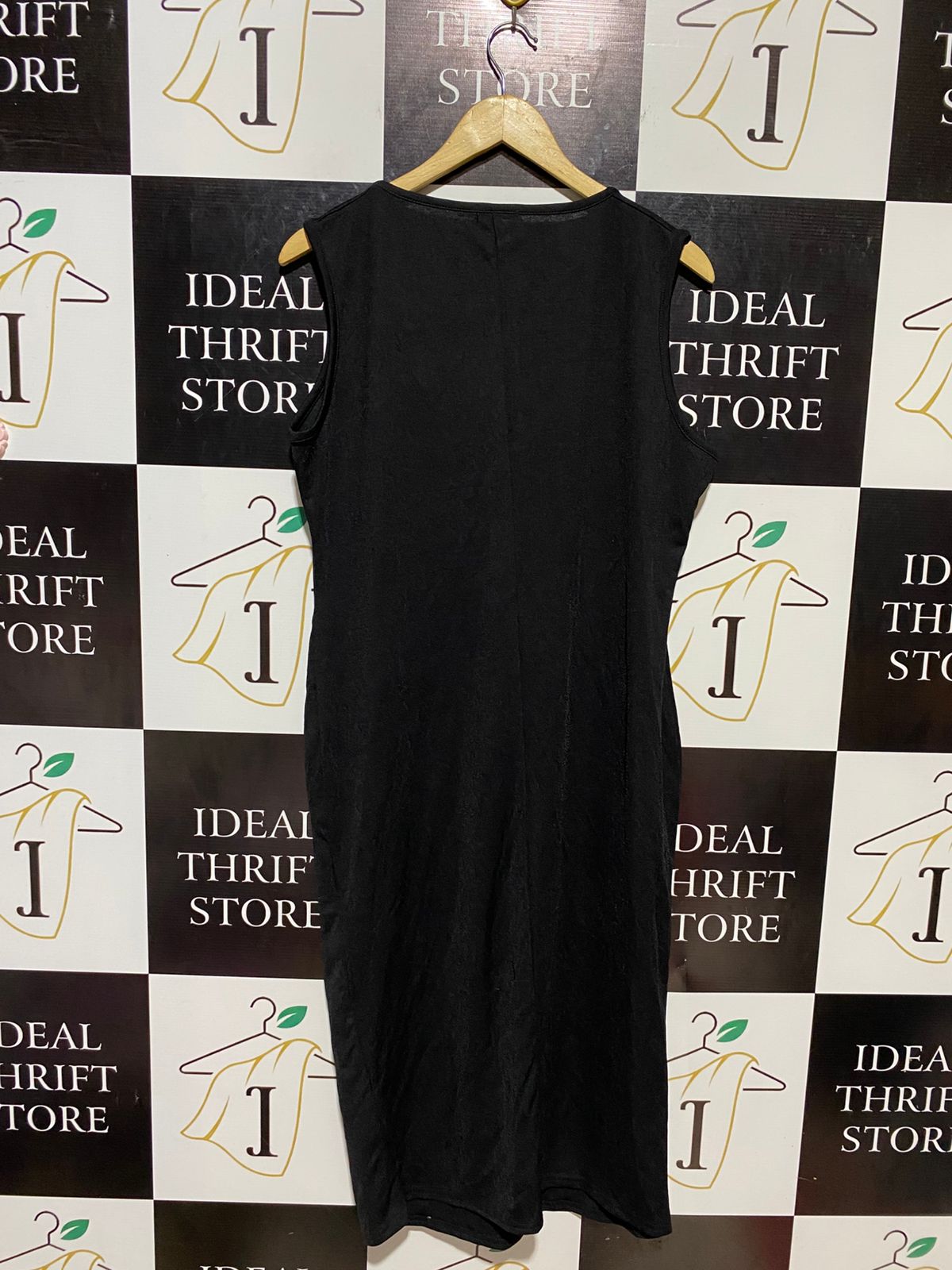 BOOHOO |XL| BUST 21| B10| WOMEN'S SLEEVELESS SQUARE NECK MIDI DRESS BLACK