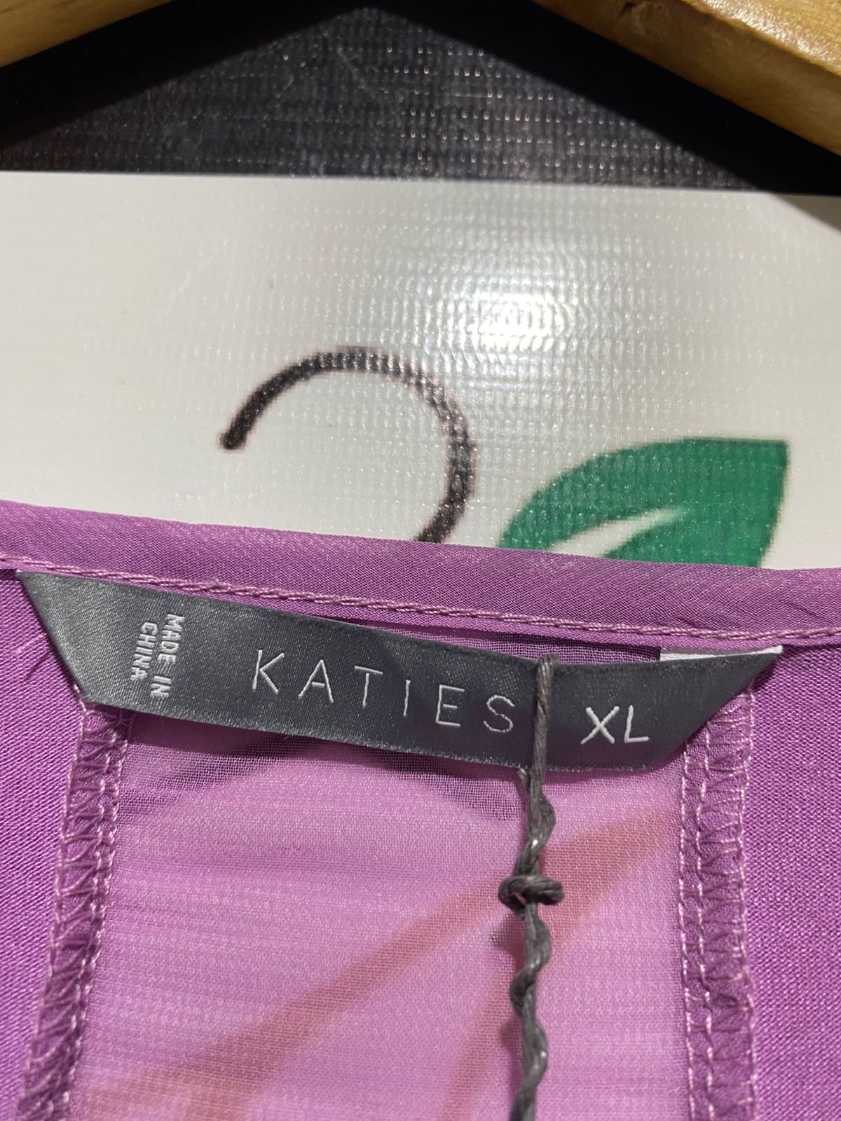 KATIES |XL| BUST 23| B10| WOMEN'S MESH PANEL SHORT SLEEVE TOP PURPLE