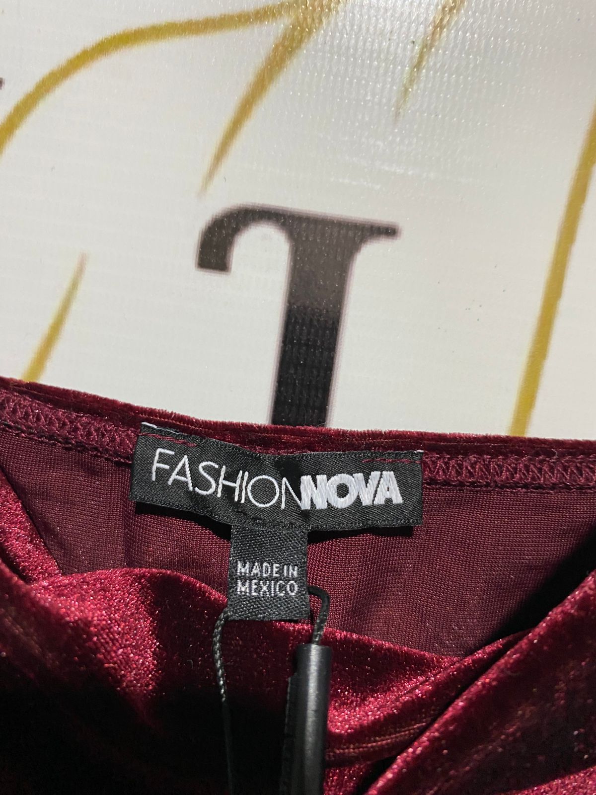 FASHION NOVA | S | BUST 15| B10| WOMEN'S VELVET COWL NECK CROP TOP BURGUNDY