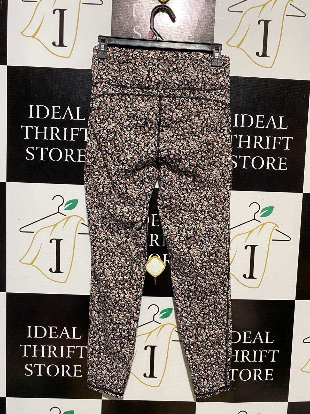 BODY |M| WAIST 27| B11|  VINTAGE DITSY FLORAL HIGH-RISE LEGGINGS - EARTH TONE ACTIVEWEAR