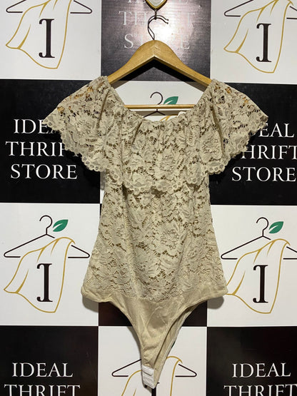 |S| BUST 13| B13| ELEGANT OFF-SHOULDER LACE BARDOT BODYSUIT
