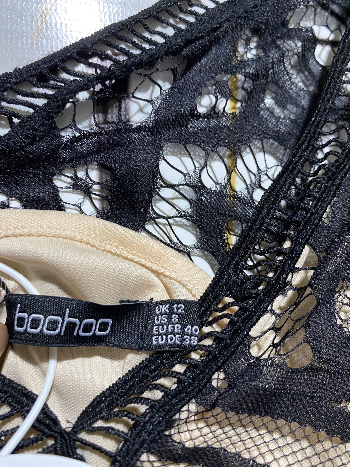 BOOHOO |M| BUST FREE| B13| PREMIUM BLACK CROCHET LACE MINI DRESS WITH NUDE LINING