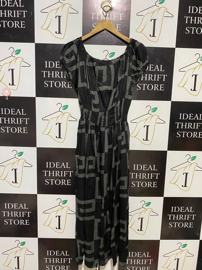 BLACK BERRY |S/M| BUST 18| B14| GEOMETRIC PRINT SMOCKED WAIST MAXI DRESS