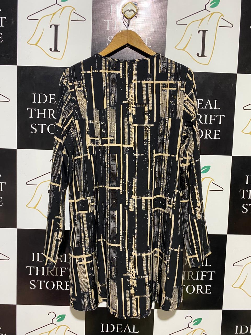 SHEIN |XL| BUST 22| B14| CONTEMPORARY GEOMETRIC GRID PRINT TUNIC TOP