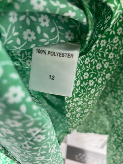 INNOCENCE |M| BUST 18| B14| GREEN DITSY FLORAL SMOCKED WAIST MINI DRESS