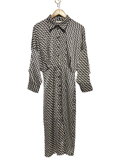 H&M |M| BUST FREE| B14| MONOCHROME GEOMETRIC PRINT LONG MAXI SHIRT DRESS
