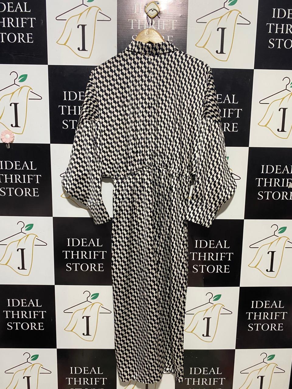 H&M |M| BUST FREE| B14| MONOCHROME GEOMETRIC PRINT LONG MAXI SHIRT DRESS