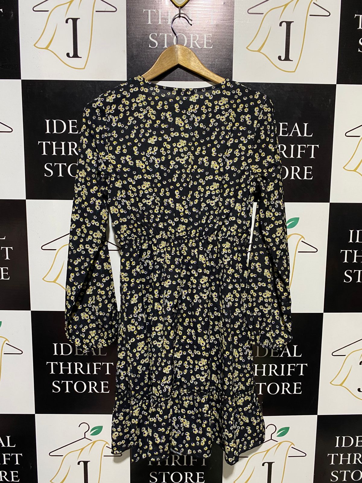 SHEIN |M| BUST 18| B15| FLORAL V-NECK LONG SLEEVE MINI DRESS