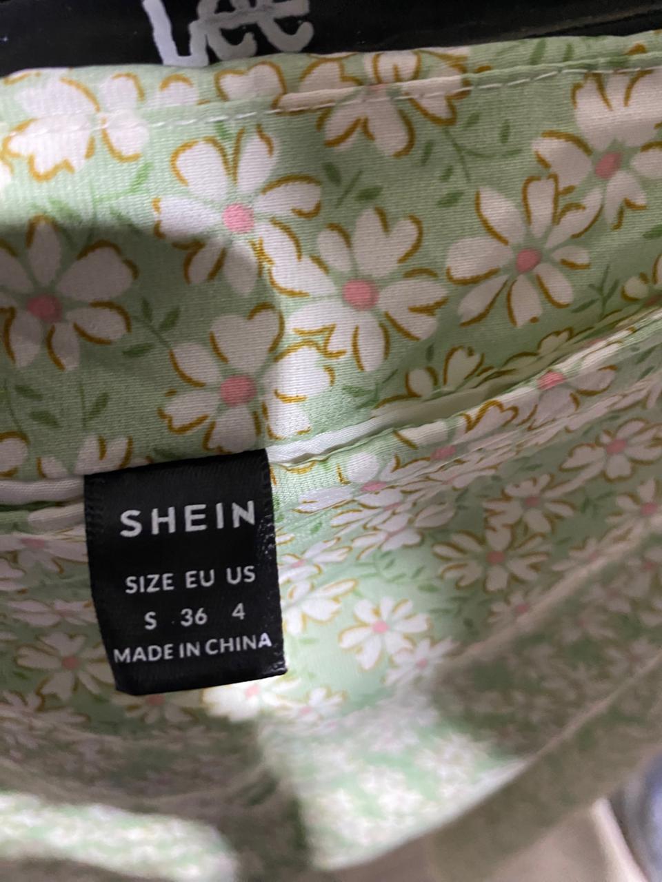 SHEIN |S| WAIST 28| B15| BOHEMIAN MINT GREEN DAISY PRINT MIDI SKIRT