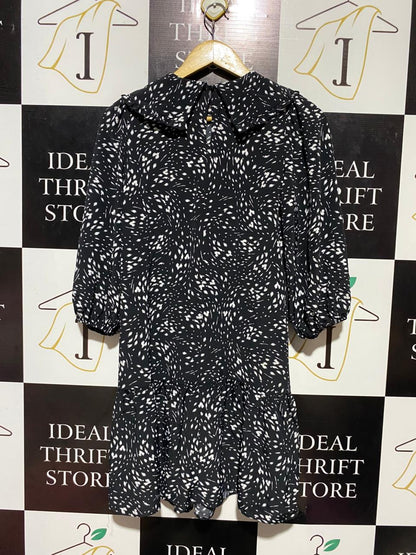 NEW LOOK |M| BUST 17| B15| BLACK & WHITE MONOCHROME COLLARED MINI DRESS