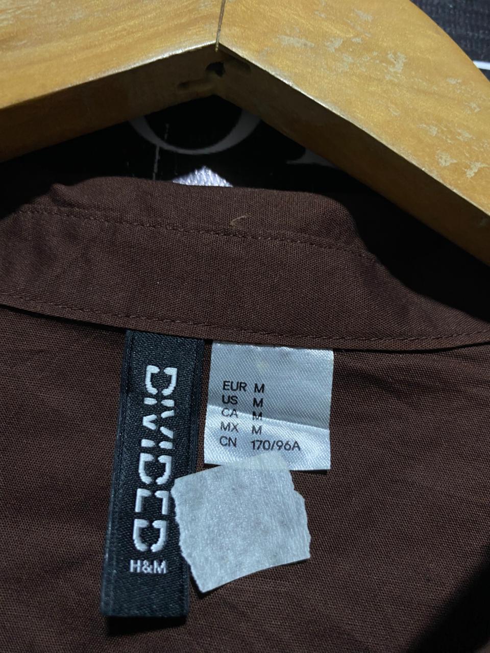 H&M |M| BUST 22| B15| CHOCOLATE BROWN CROPPED BUTTON-DOWN SHIRT