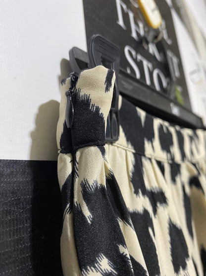 SHEIN |M| WAIST 28| B16| CREAM & BLACK ABSTRACT ANIMAL PRINT MAXI SKIRT