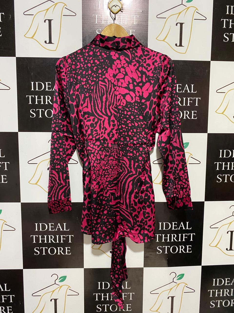 ROMAN |L| BUST 21| B16| PINK ANIMAL PRINT SATIN BELTED SHIRT