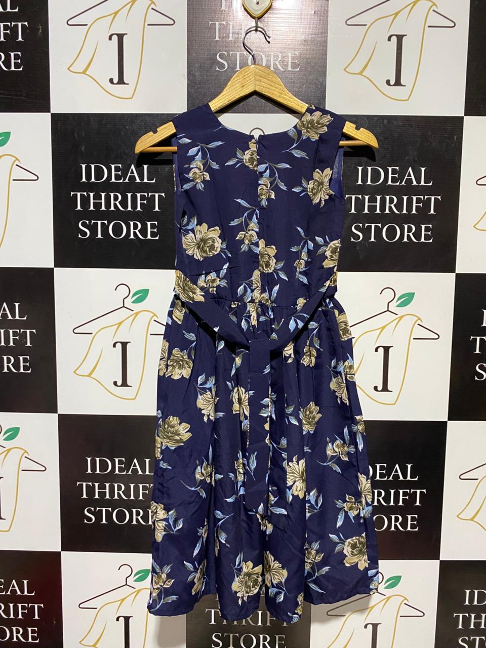 |S| BUST 15| B17| NAVY FLORAL PARTY DRESS WITH GOLD WAISTBAND
