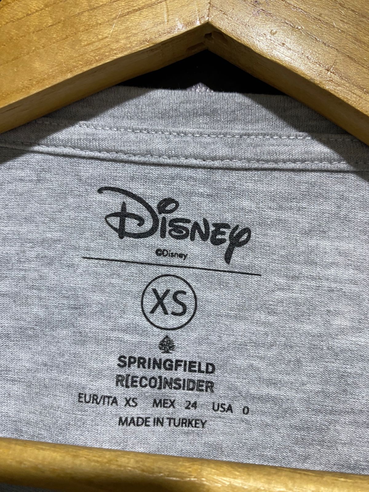 DISNEP |M| BUST 17| B17| WOMEN’S DUMBO THE ELEPHANT GRAPHIC T-SHIRT