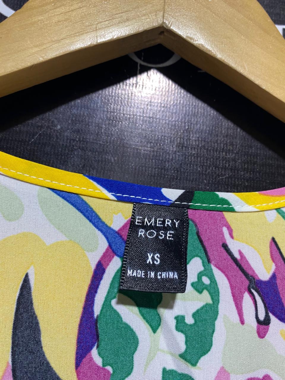EMERY ROSE |S| BUST 15| B17| VIBRANT ABSTRACT FLORAL MIDI DRESS