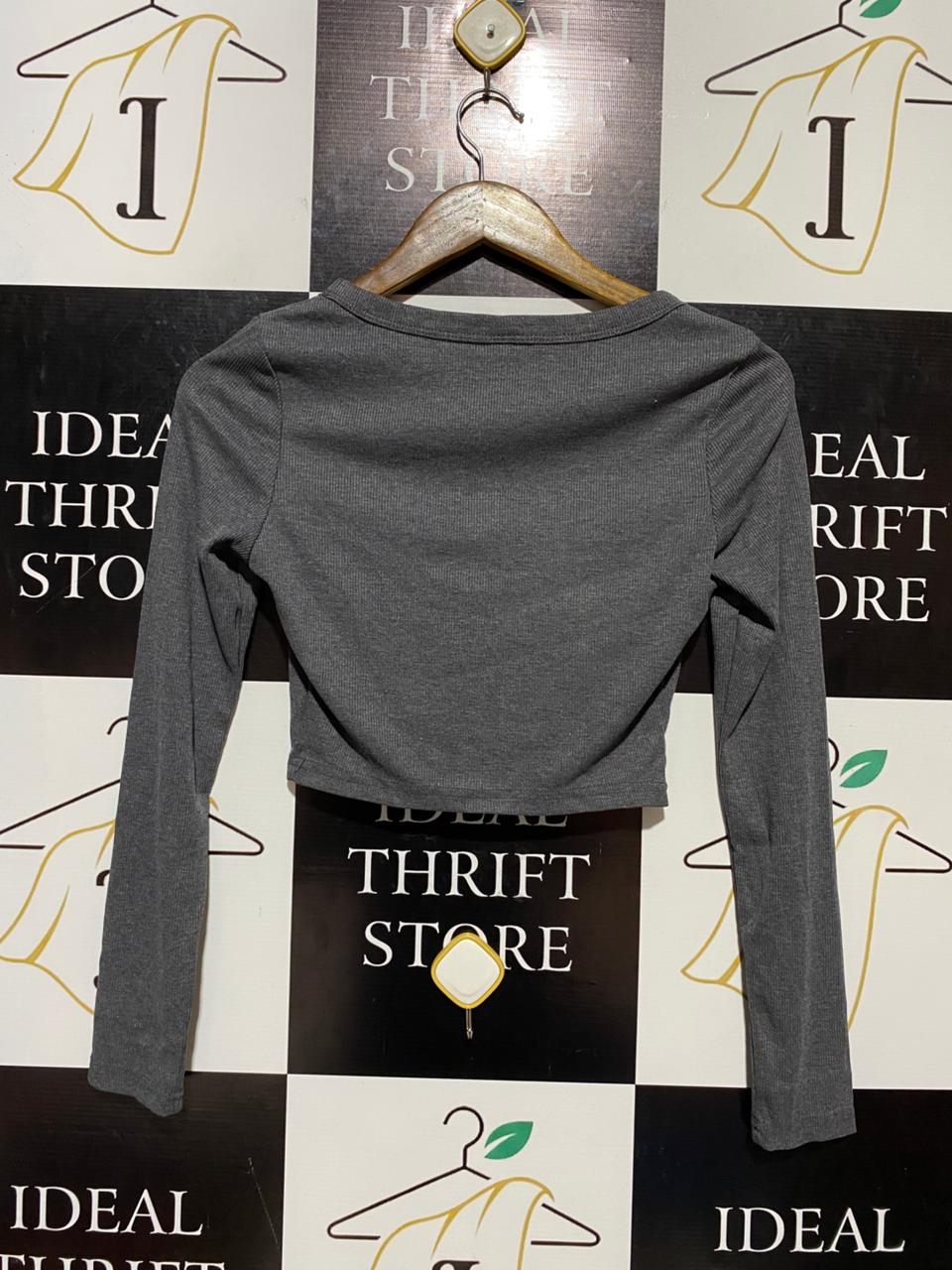 SHEIN |S| BUST 15| B17| BASICS LONG SLEEVE SCOOP NECK CROP TOP