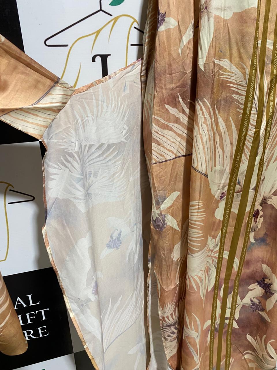 SHEIKE |M| BUST 18| B17| PEACH TROPICAL FLORAL HALTER MAXI DRESS WITH FRONT KNOT DETAIL